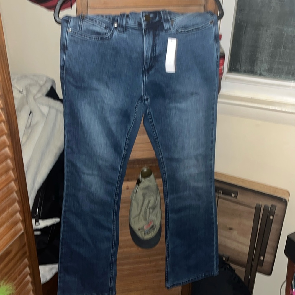 New Ridge cut women’s jeans